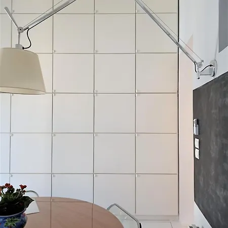 Charm And Style In Centre Katanya